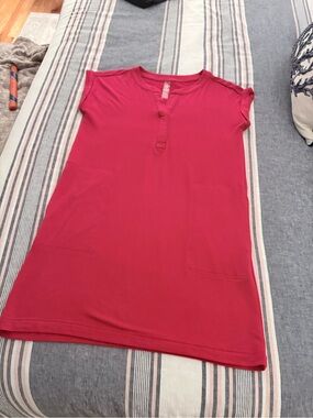 Lou & Grey Red Short Sleeve Tunic
